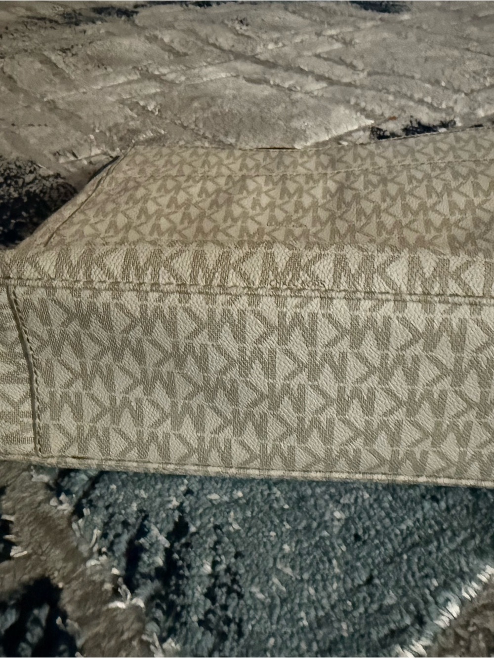 Michael Kors Cream and Tan MK Logo Crossbody Bag - Picture 3 of 5